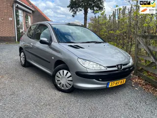 Peugeot 206 1.4 Air-line|APK JUNI 2027!|AIRCO|ZUINIG|NETTE AUTO