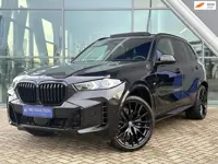 BMW X5 XDrive50e Plug in Hybride M sport Black Pack 490pk Panoramadak / 22inc / HU Display