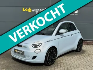 Fiat 500 e La Prima 42 kWh *leer *camera *carplay *stoelverw