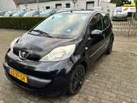 Peugeot 107 1.0-12V XS 5 DEURS AIRCO