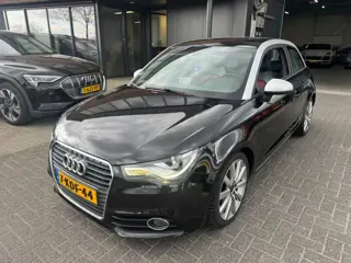 Audi A1 1.4 TFSI S edition LED XENON LEDER PARKEERSENSOREN STOELVERW SPORTIEF