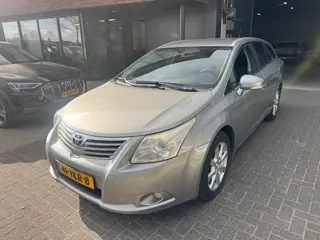 Toyota Avensis Wagon 1.8 VVTi Dynamic AUTOMAAT CAMERA TREKHAAK STOELVERW