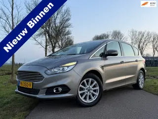 Ford S-Max 1.5 Titanium | Apple CarPlay/Android Auto | 17" + 18" Velgen | Key-Less | Stoelverwarming
