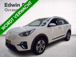 Kia e-Niro DynamicLine 64 kWh | Halfleder | SOH 100% | Andriod Auto | Apple carplay | Navigatie