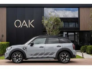 MINI Countryman Cooper SE Hybrid ALL4 Untamed Edition | Navi | Lounge Leder | Camera | Black Pack | 
