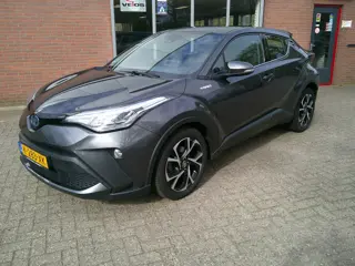 Toyota C-HR 1.8 Hybrid Dynamic pdc v+a (bj 2021, automaat)