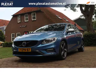 Volvo V60 1.6 T3 R-Design Aut. | Sportpakket | Automaat | Dis. Riem V.V. | Navigatie | Climate | His