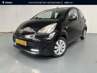 Toyota Aygo 1.0 VVT-i Aspiration automaat! leuke en zuinige auto