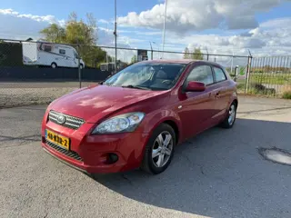 Kia Pro_cee'd 1.4 CVVT X-tra