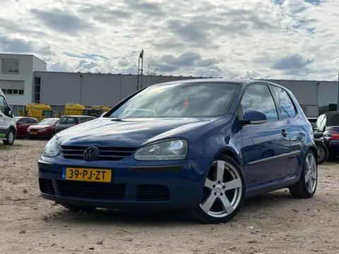 Volkswagen Golf 1.6 FSI Comfortline/ VELGEN / NAVI