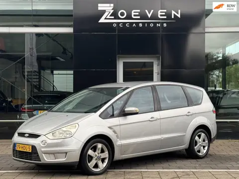 Ford S-Max 2.0-16V