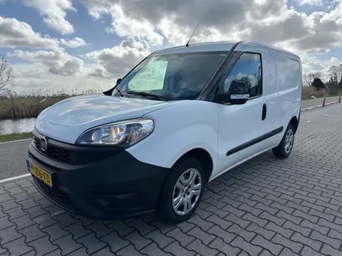 Fiat Doblò Cargo 1.3 MJ L1H1 Actual, Airco, Elektrische ramen, Centrale vergrendeling