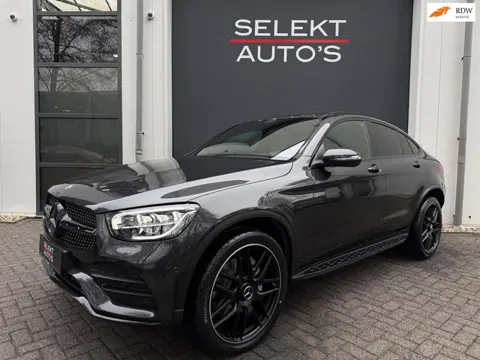 Mercedes-Benz GLC-klasse Coupé 300e 4MATIC Premium Plus AMG Schuifdak/Leder/Virtual/Car Play/LED/Nig