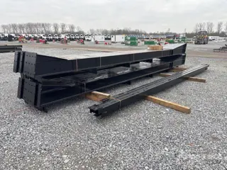 30.5m x 12.2m x 4.9m Steel Frame Storage Building