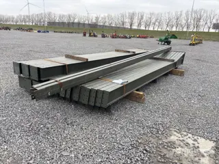 30.5m x 12.2m x 6.1m Steel Frame Storage Building