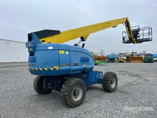 JLG 660SJ (bj 2008)