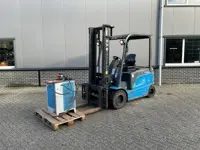 BYD ECB35C Vorkheftruck, hefruck (bj 2015)