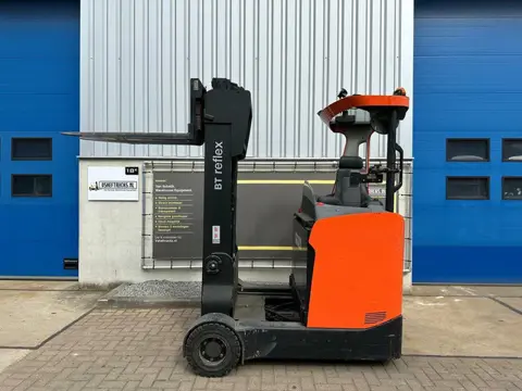 VS-22854 Buitenreachtruck BT RRE160HR RAVAS WEEGSYSTEEM