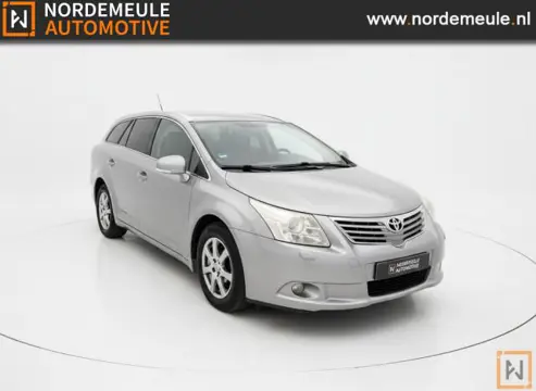 TOYOTA AVENSIS 1.6 VVTI COMFORT