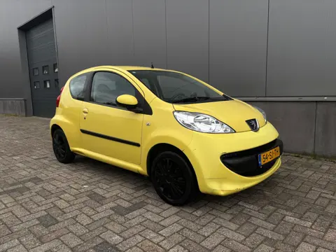 Peugeot 107 1.0-12V XS, Nieuw Apk