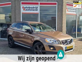 Volvo XC60 2.4D Momentum - Leer - Navi - Pdc -