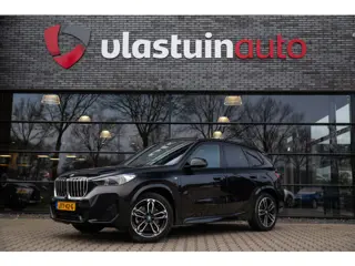 BMW X1 xDrive25e M-sport, Panoramadak, Head-up display,