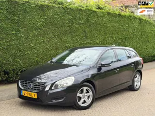 Volvo V60 1.6 T3 AIRCO/RIJDT GOED/DEALER ONDERHOUDEN/2e EIGN
