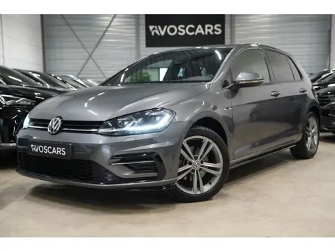Volkswagen Golf 1.4 TSI 2x R-Line DSG * LED - Trekhaak - App Connect - Stoelverwarming *