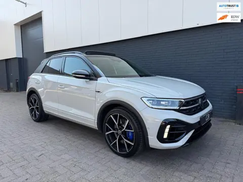 Volkswagen T-ROC R 2.0 TSI 300PK 4M PANO AKRA KEYLESS ACC IQ
