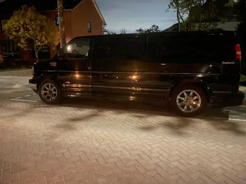 Chevrolet Express 2500 Explorer LPG Camper 9 persoons youngtimer