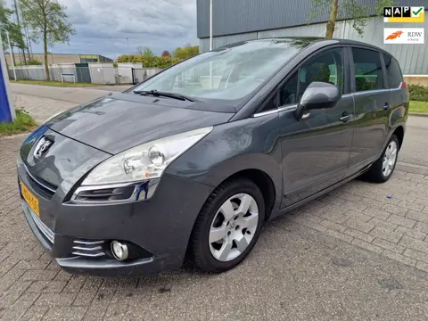 Peugeot 5008 1.6 e-HDi Blue Lease 5p. Automaat, Apk, Nap, Inruil mogelijk.
