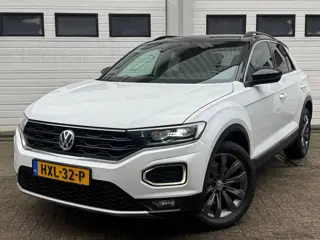Volkswagen T-Roc 2.0 TSI 4Motion Sport acc/led/xenon/aut/camera/trekhaak/virtual/front-lane assist/n