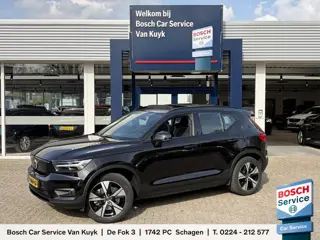 Volvo XC40 Recharge P8 AWD R-Design / SOH 92,6 % / Automaat / NL-Auto / Dealer-Onderhouden / Open-Pa