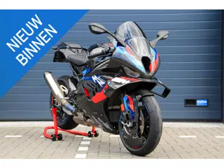 BMW M 1000 RR Competition | Carbon velgen | Full option | BTW motor | 1e eigenaar | Garantie