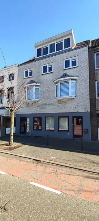 Woning aan de Rijksweg Centrum te Geleen
