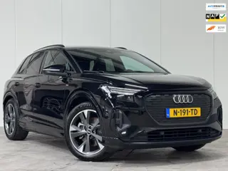 Audi Q4 e-tron 40 S-LINE Competition 77 kWh HUD l SONOS l CAMERA l SFEER l MATRIX l CARPLAY l ACC l 