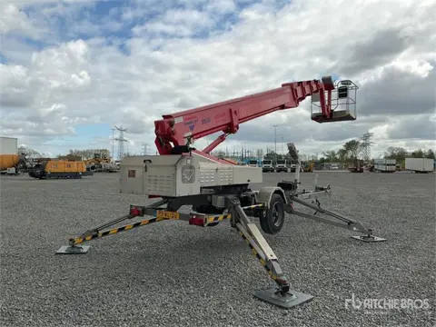 Ommelift 2500EBD Hybrid Towable Lift (bj 2014)