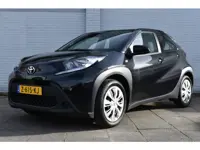 Toyota Aygo X 1.0 VVT-i MT Play | Parkeerhulp camera | Cruise control |
