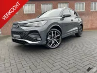 Volkswagen Tiguan 272 pk eHybrid R-Line Edition 272 PK | Pano | Trekh.