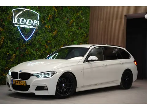 BMW 3-serie Touring 330i M Sport Edition / Trekhaak / Leder / CarPlay