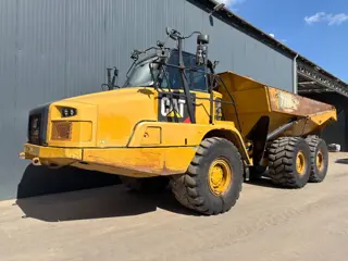 Cat 730C2 (bj 2016)