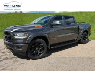 Dodge Ram 1500 5.7 HEMI V8 4x4 Crew Cab Big Horn CUSTOM COPPER WIDEBODY | 4-PLAY WHEELS 22” | PANO |
