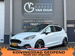 Ford Fiesta 1.5 EcoBoost ST-3 200PK MaxtonDesign,Panodak,Carplay,Clima,Cruise,Stoel+Stuurverwarming,
