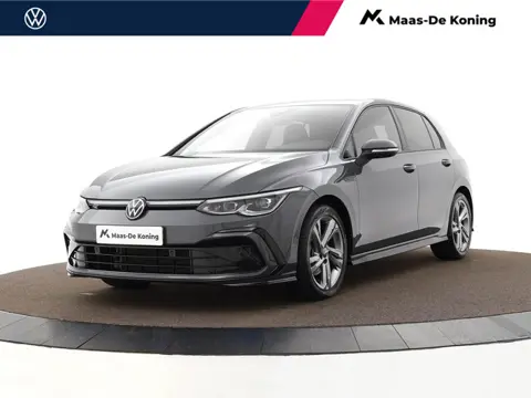 Volkswagen Golf 1.5 eTSI 130pk DSG R-Line · Apple/Android Car Play · Navigatie · P-Sensoren · Sfeerv