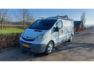 Opel Vivaro 2.5 CDTI L2H1 AIRCO BJ 2012 (bj 2012)