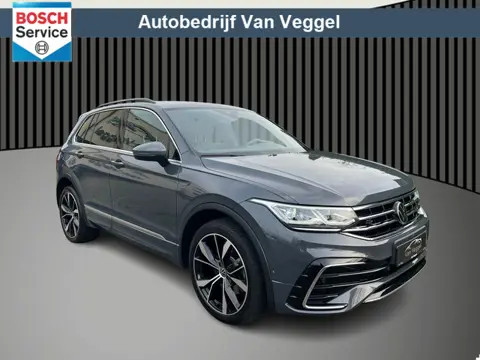 Volkswagen Tiguan 1.4 TSI eHybrid 245 Pk R-Line virtual cockpit, trekhaak, cruise, navi