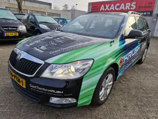 Skoda Octavia Combi 2.0 TDI Ambition Business Line AUTOMAAT ! start en rijd goed maar niet 100% !