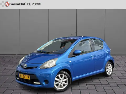 Toyota Aygo 1.0 VVT-i Aspiration | NL-auto | Airco | LM velgen