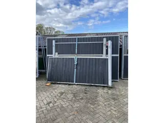 paarden poetsplaats wanden