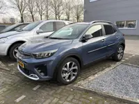 Kia Stonic 1.0 T-GDi MHEV GT-PlusLine 1e eigenaar // GT Plus // SchuifDak // Dodehoekdet. info Roel 